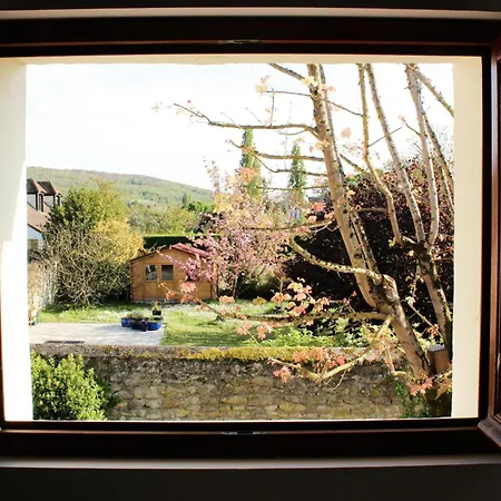 Paisible En Bord De Seine Avec Wifi Et Terrasse - Fr-1-527-54 *